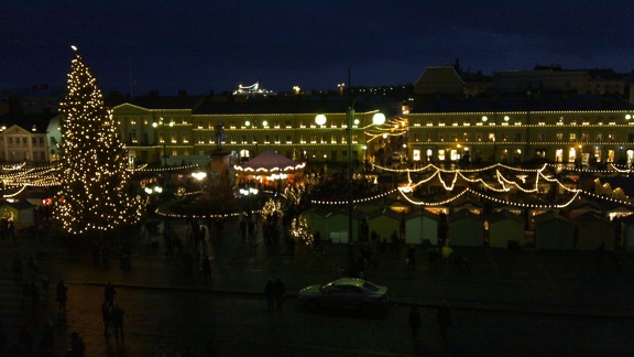 Senaatintori's Christmas market view from the cathedral