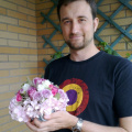 Andrés with wedding flowers #1
