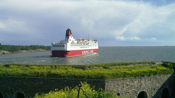 Tallinn's ferry passing nearby Suomenlinna